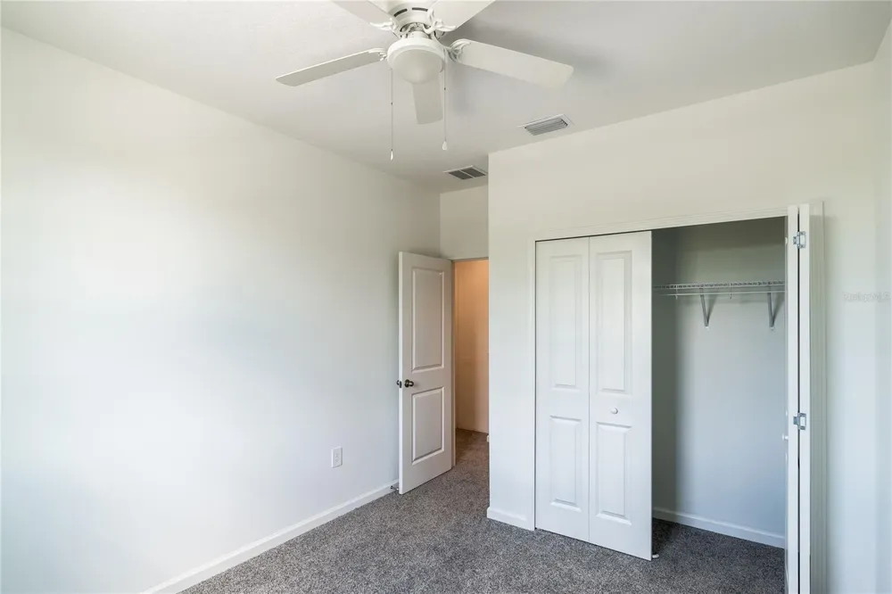5383 VISTA LAGO DRIVE Orlando, FL 32811