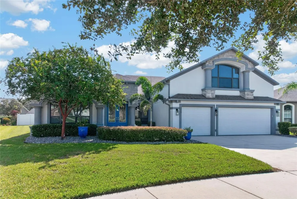 2823 COLEWOOD LANE Dover, FL 33527