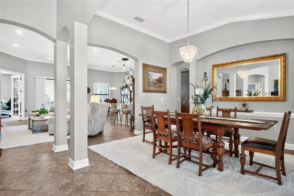 2823 COLEWOOD LANE Dover, FL 33527