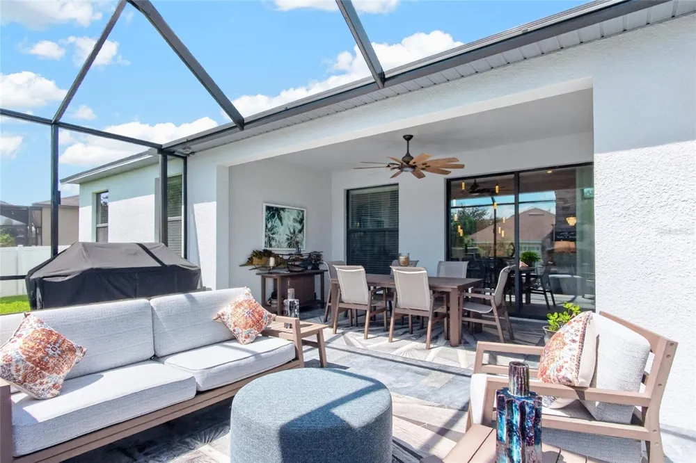 2823 COLEWOOD LANE Dover, FL 33527