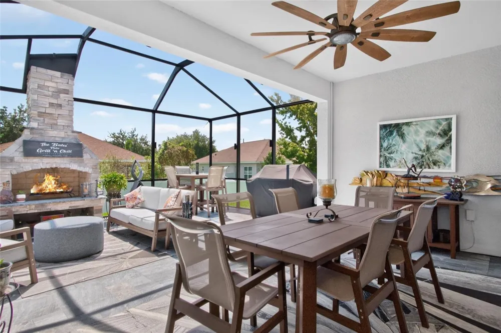 2823 COLEWOOD LANE Dover, FL 33527