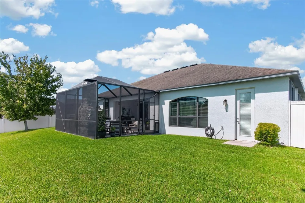 2823 COLEWOOD LANE Dover, FL 33527