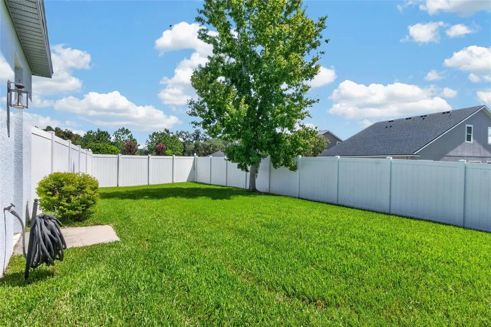 2823 COLEWOOD LANE Dover, FL 33527