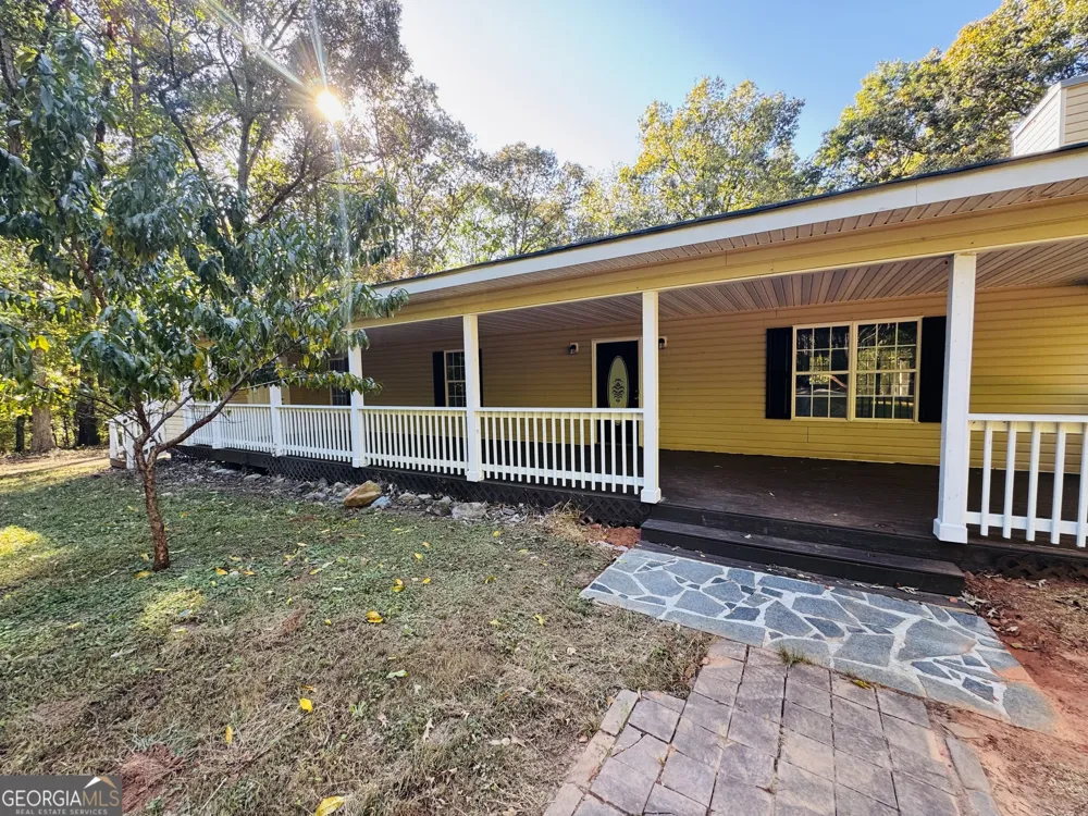 1516 Stark RD Jackson, GA 30233