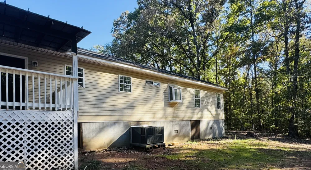 1516 Stark RD Jackson, GA 30233