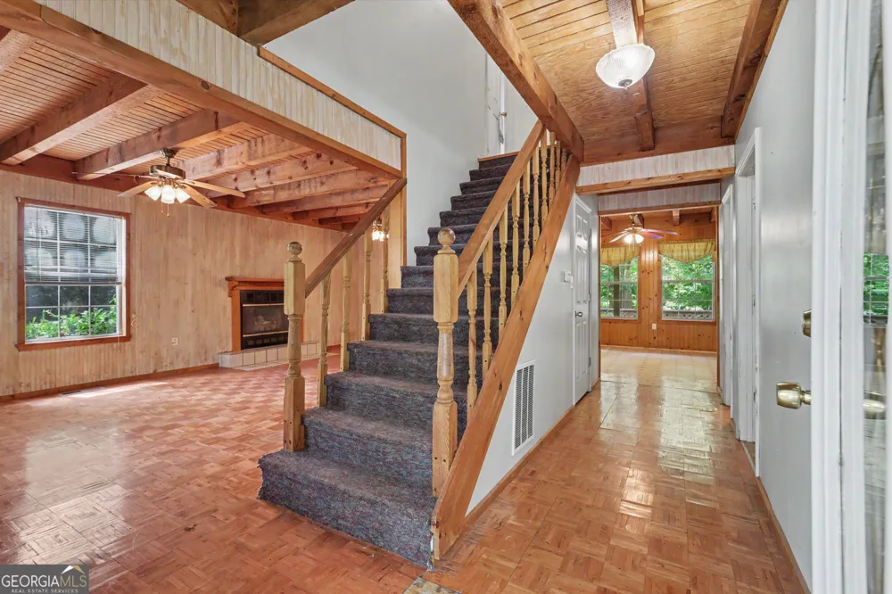 118 Seabrook LN Clayton, GA 30525