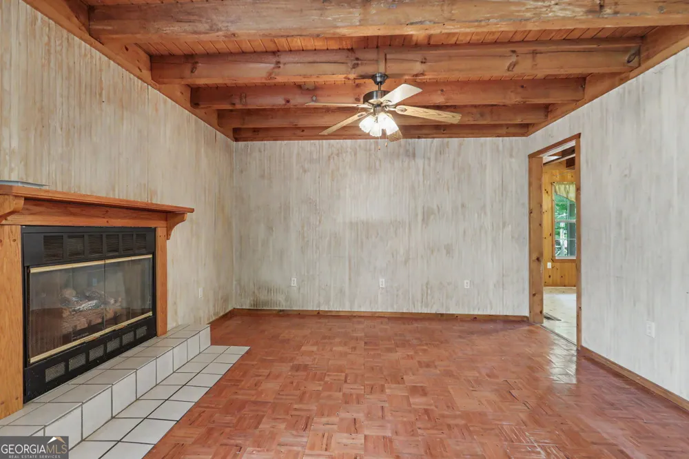 118 Seabrook LN Clayton, GA 30525