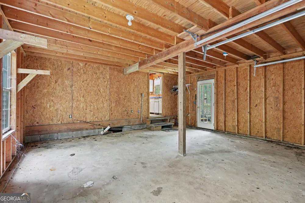 118 Seabrook LN Clayton, GA 30525