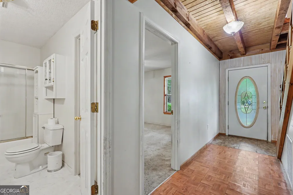 118 Seabrook LN Clayton, GA 30525