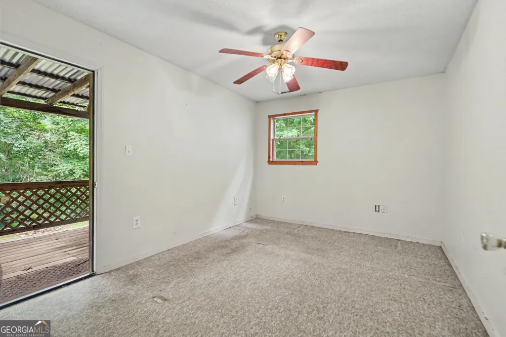118 Seabrook LN Clayton, GA 30525
