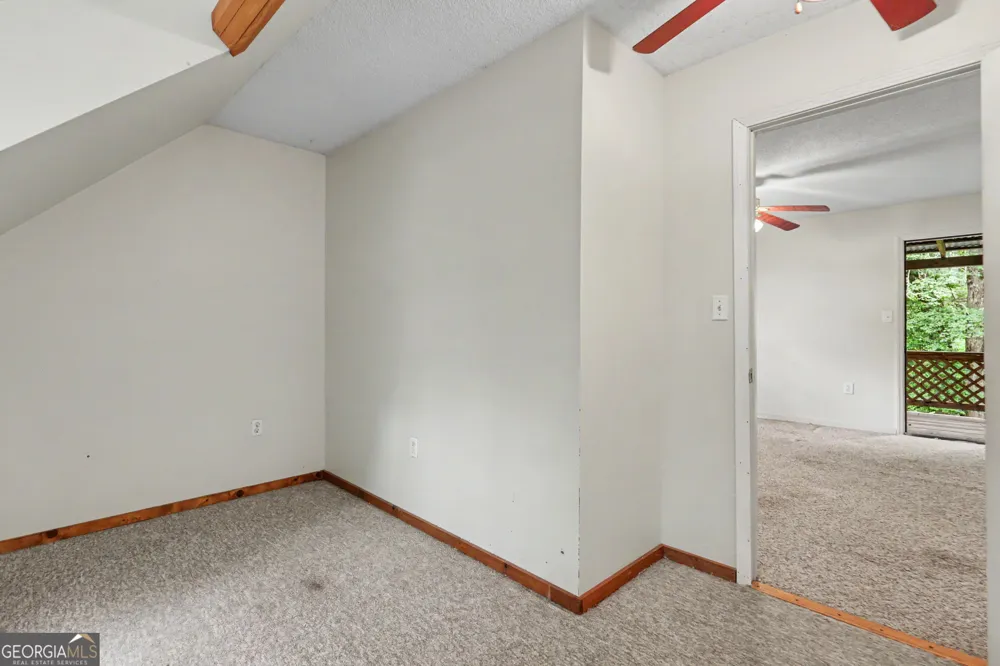 118 Seabrook LN Clayton, GA 30525