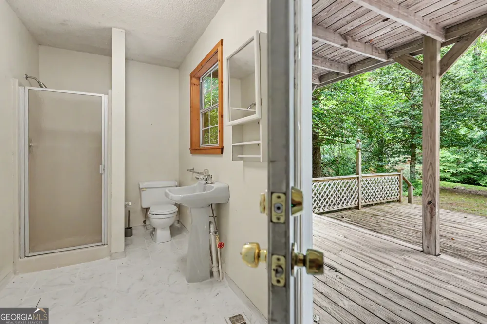 118 Seabrook LN Clayton, GA 30525