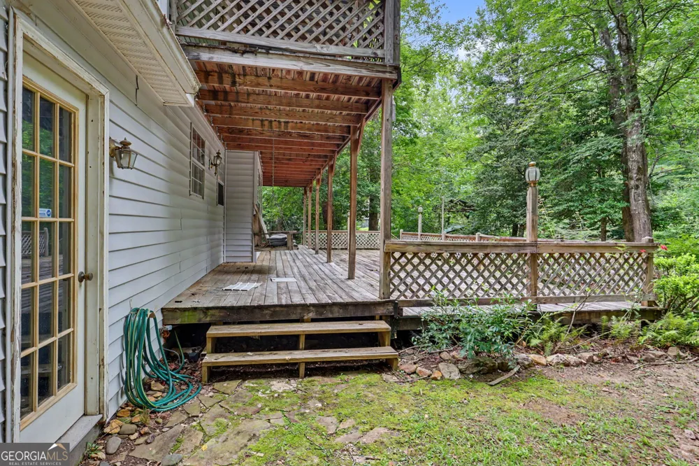 118 Seabrook LN Clayton, GA 30525