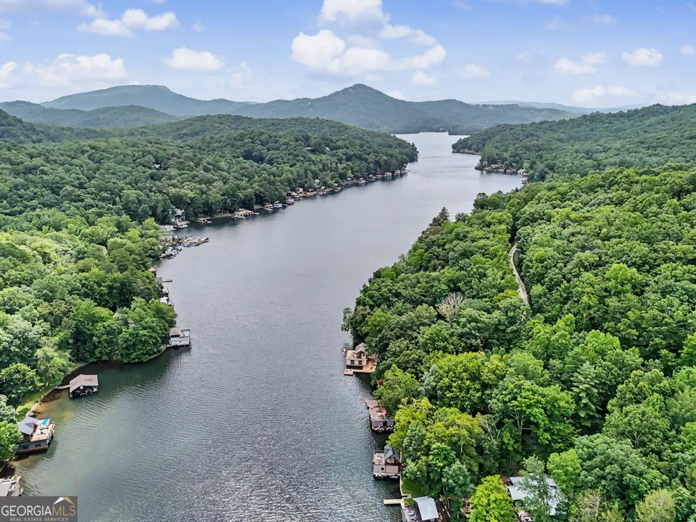 118 Seabrook LN Clayton, GA 30525