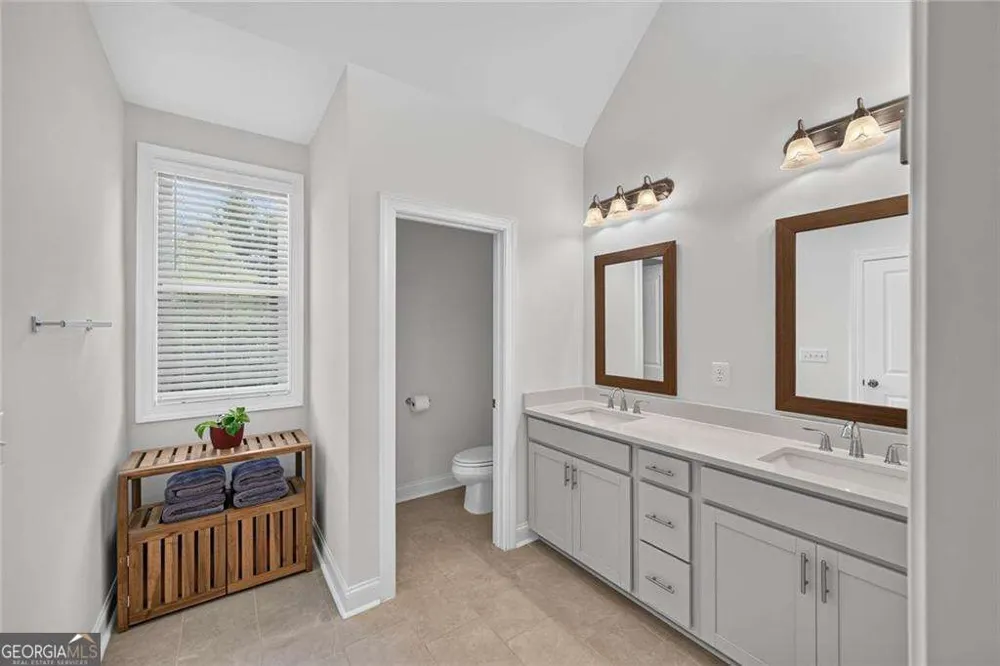 1409 Casteel Lake LN Buford, GA 30518