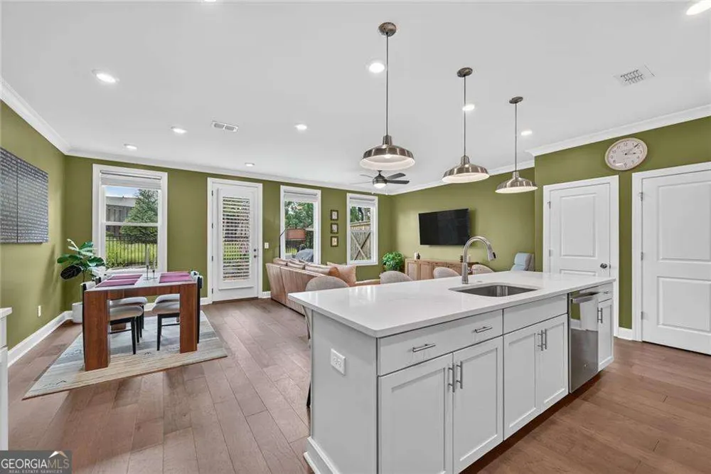 1409 Casteel Lake LN Buford, GA 30518