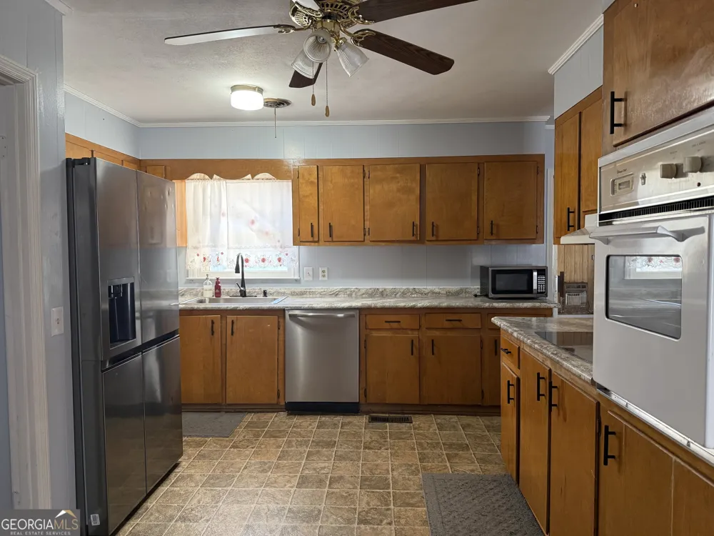 15497 Hwy 233 Abbeville, GA 31001