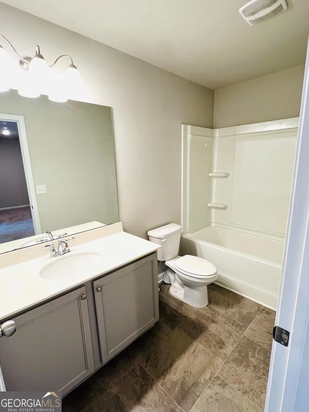 2206 Justify LN Stonecrest, GA 30058