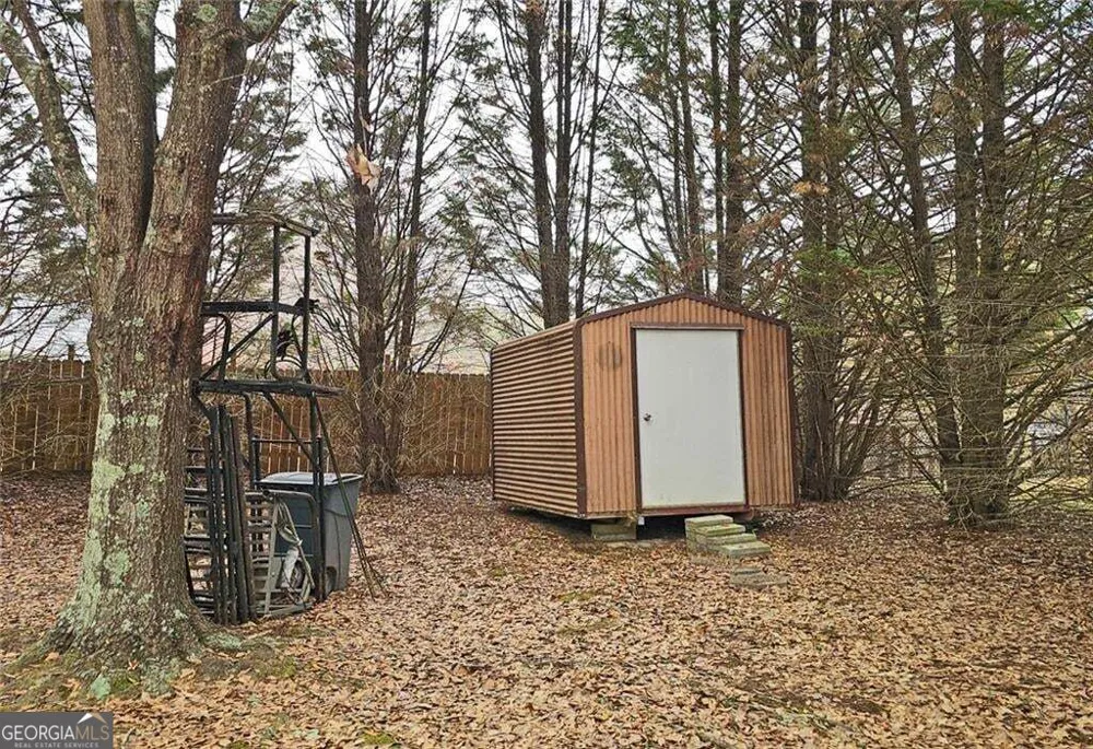 2167 Pixie Rose LN Loganville, GA 30052
