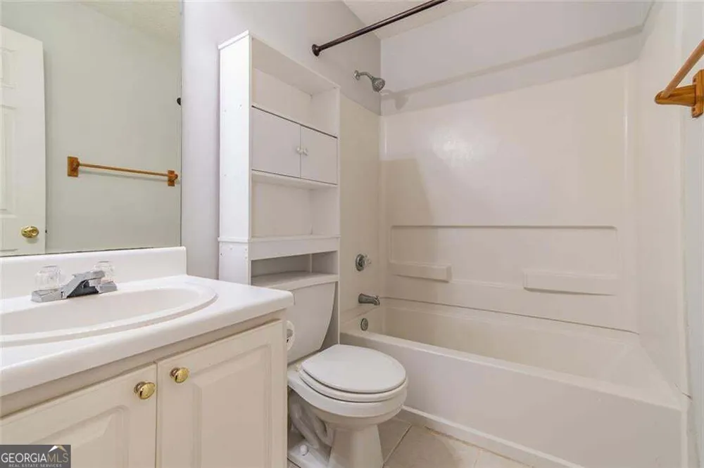 2167 Pixie Rose LN Loganville, GA 30052