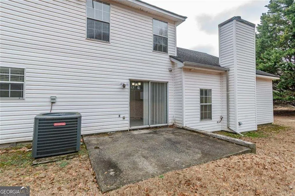 2167 Pixie Rose LN Loganville, GA 30052