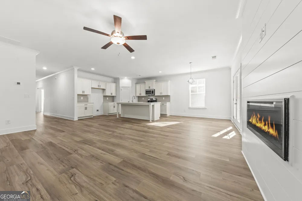 1121 Silverton DR Greensboro, GA 30642