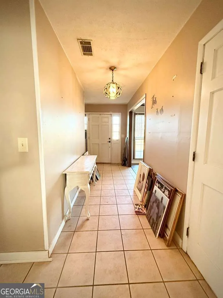201 Burketts Ferry RD Hazlehurst, GA 31539