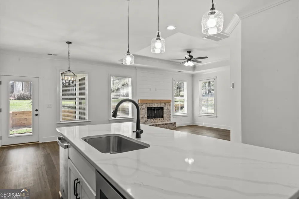 1080 Brassie LN Greensboro, GA 30642