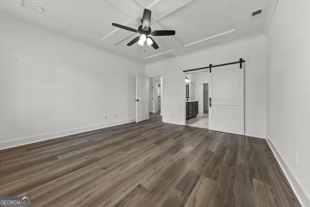1080 Brassie LN Greensboro, GA 30642