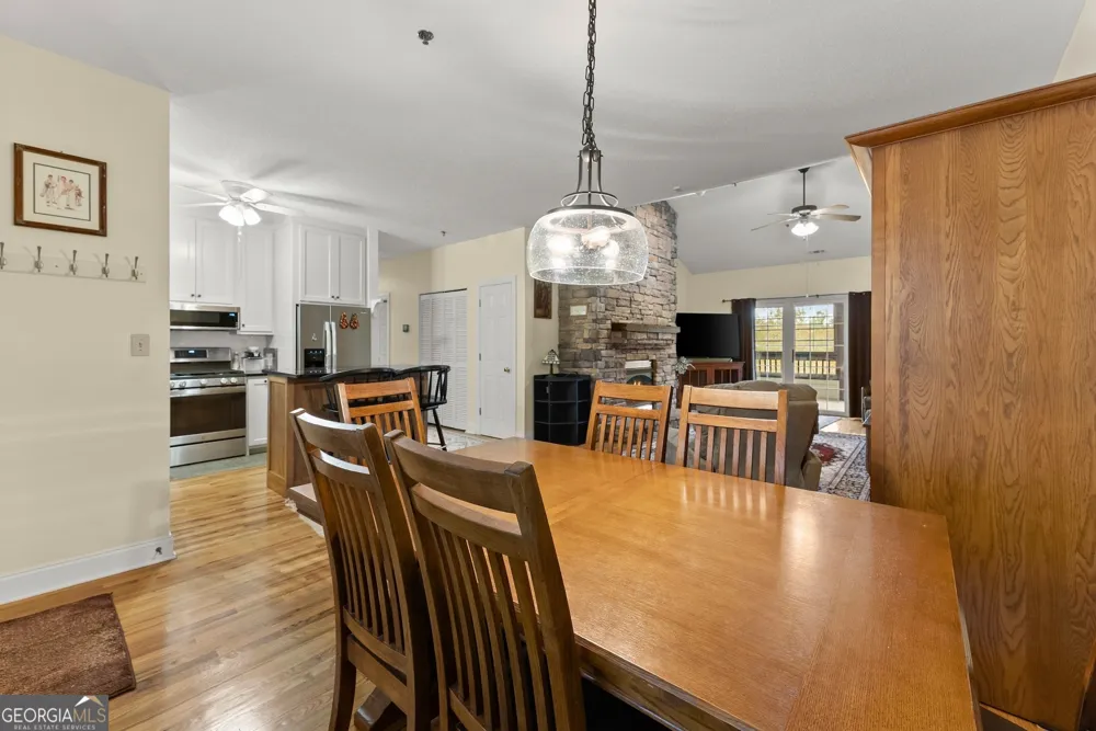 20 Gleneagle CT Clayton, GA 30525