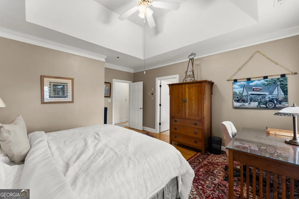 20 Gleneagle CT Clayton, GA 30525