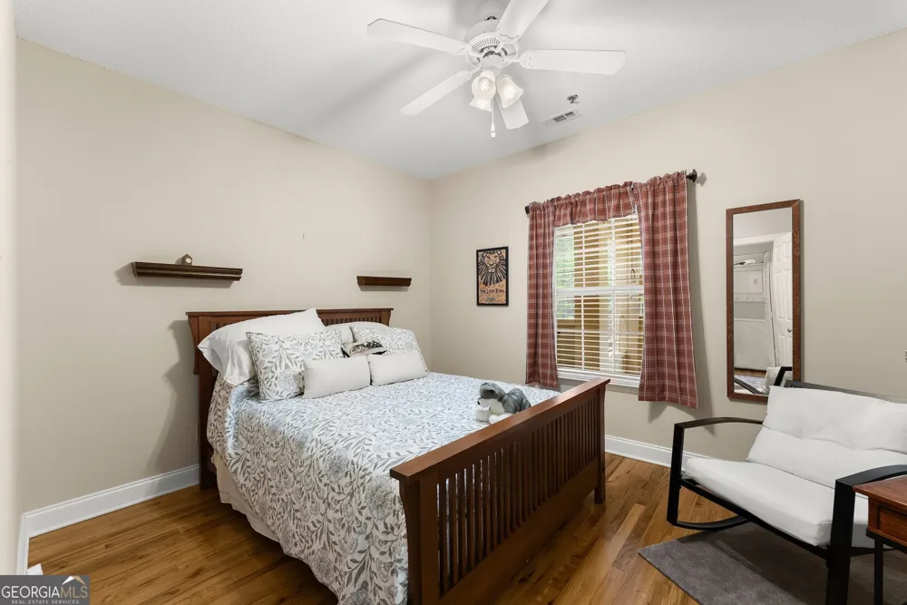 20 Gleneagle CT Clayton, GA 30525