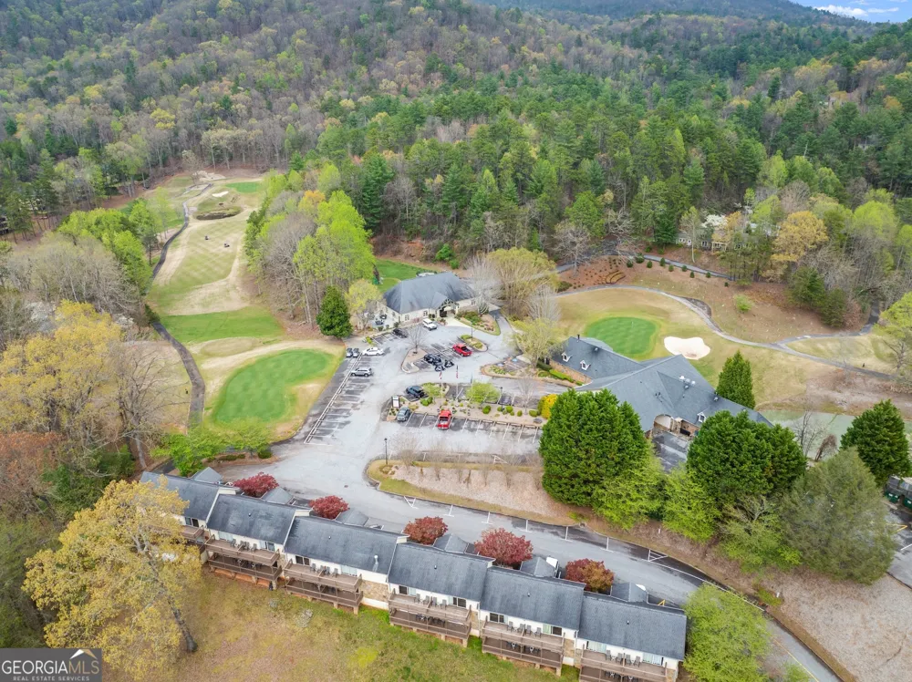 20 Gleneagle CT Clayton, GA 30525