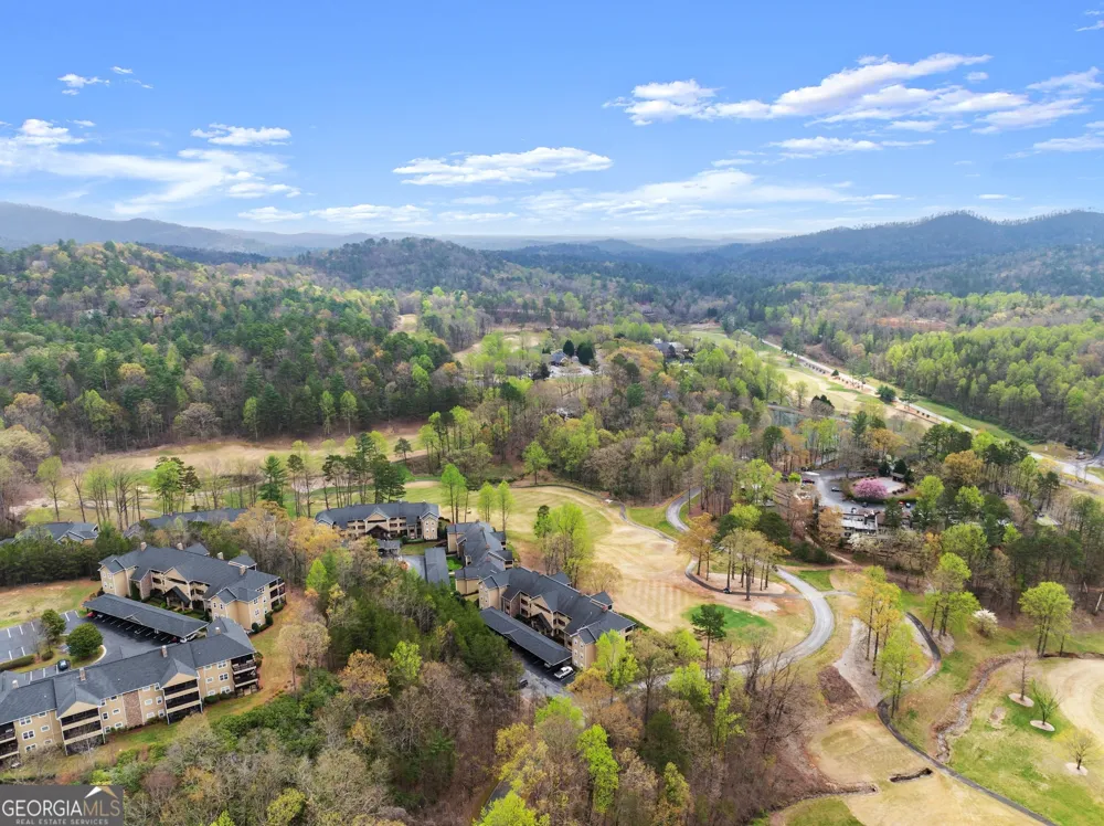 20 Gleneagle CT Clayton, GA 30525