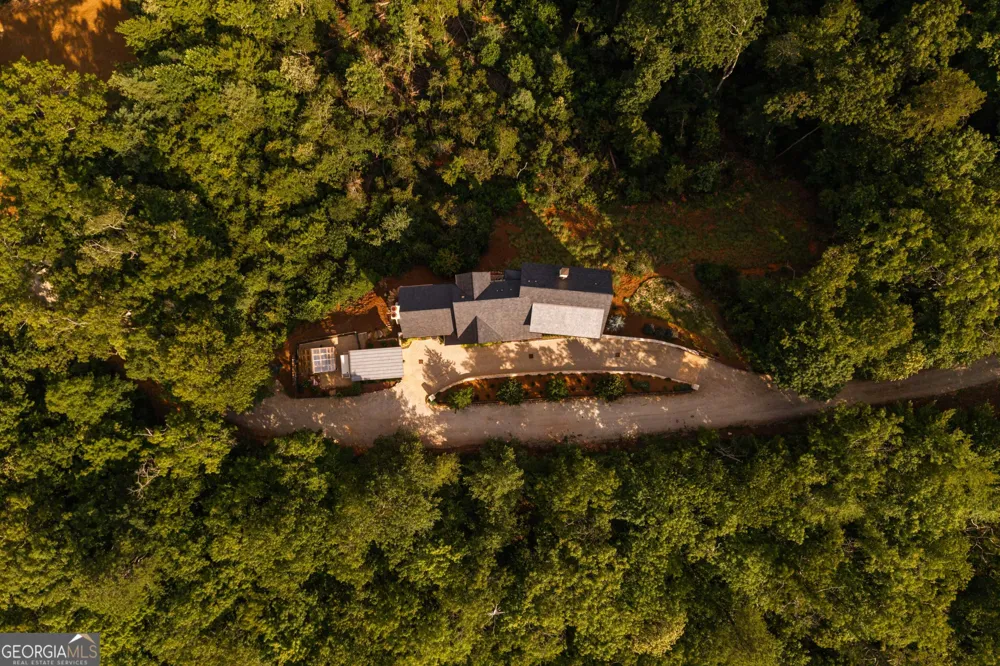814 Summit RDG Clarkesville, GA 30523