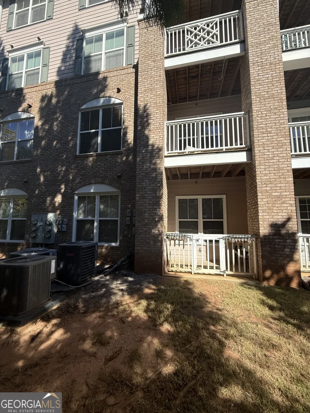 1955 Nocturne DR Alpharetta, GA 30009