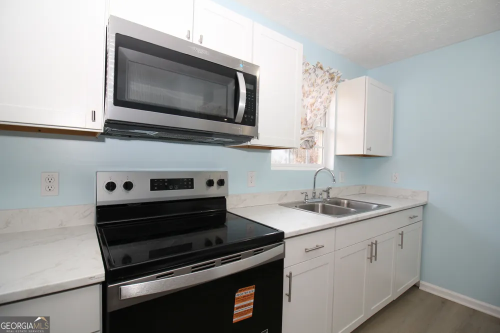 5674 Maiden LN Lula, GA 30554