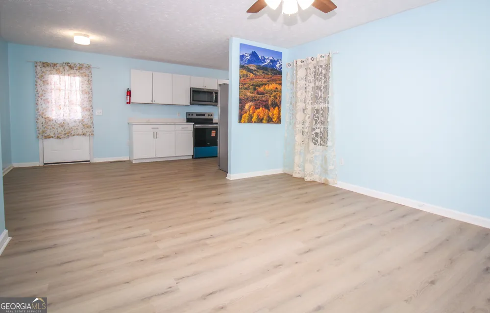 5674 Maiden LN Lula, GA 30554