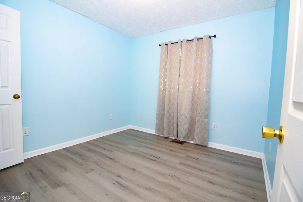 5674 Maiden LN Lula, GA 30554