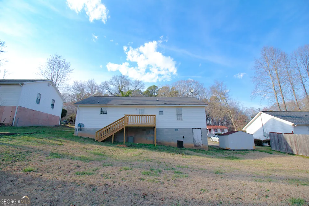 5674 Maiden LN Lula, GA 30554
