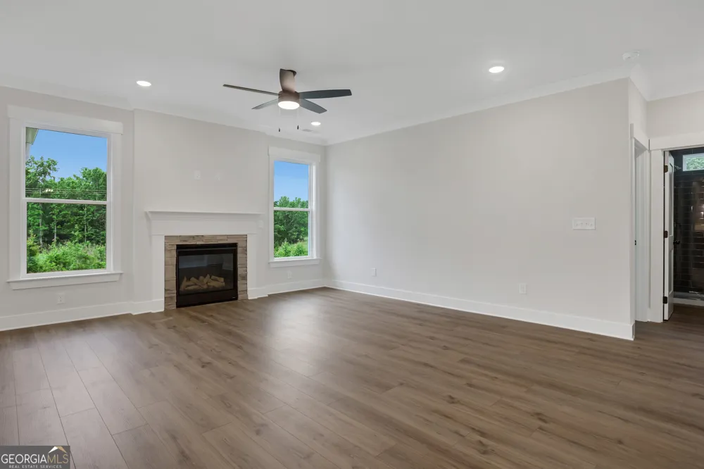 317 Conifer LN Ball Ground, GA 30107