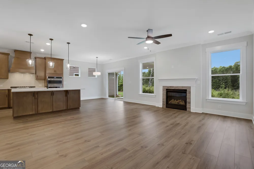 317 Conifer LN Ball Ground, GA 30107
