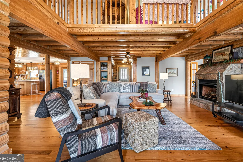 103 Starlight DR Sautee Nacoochee, GA 30571