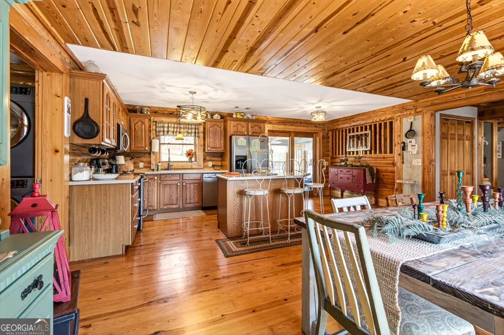 103 Starlight DR Sautee Nacoochee, GA 30571