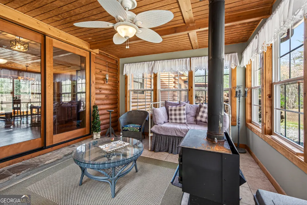 103 Starlight DR Sautee Nacoochee, GA 30571