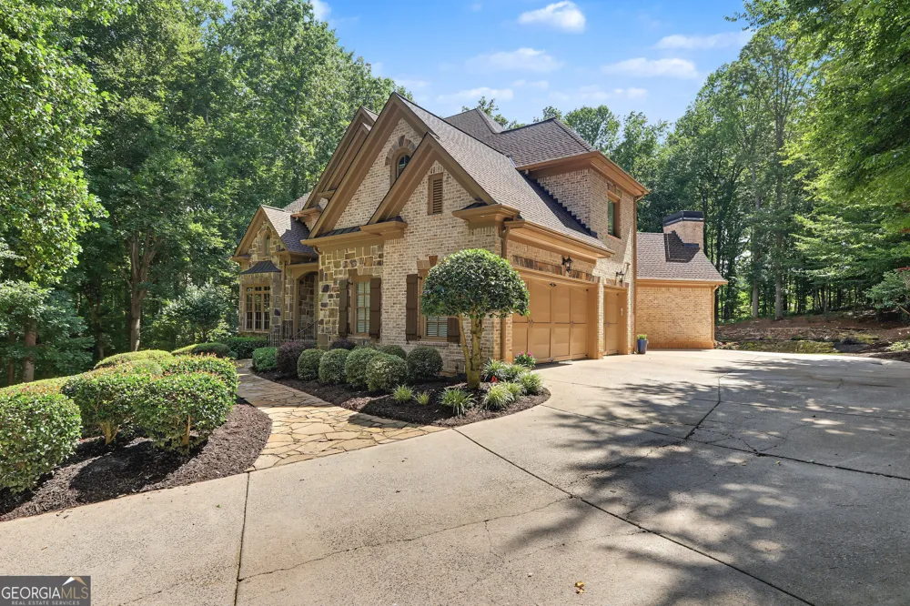 2730 Manor Bridge DR Milton, GA 30004