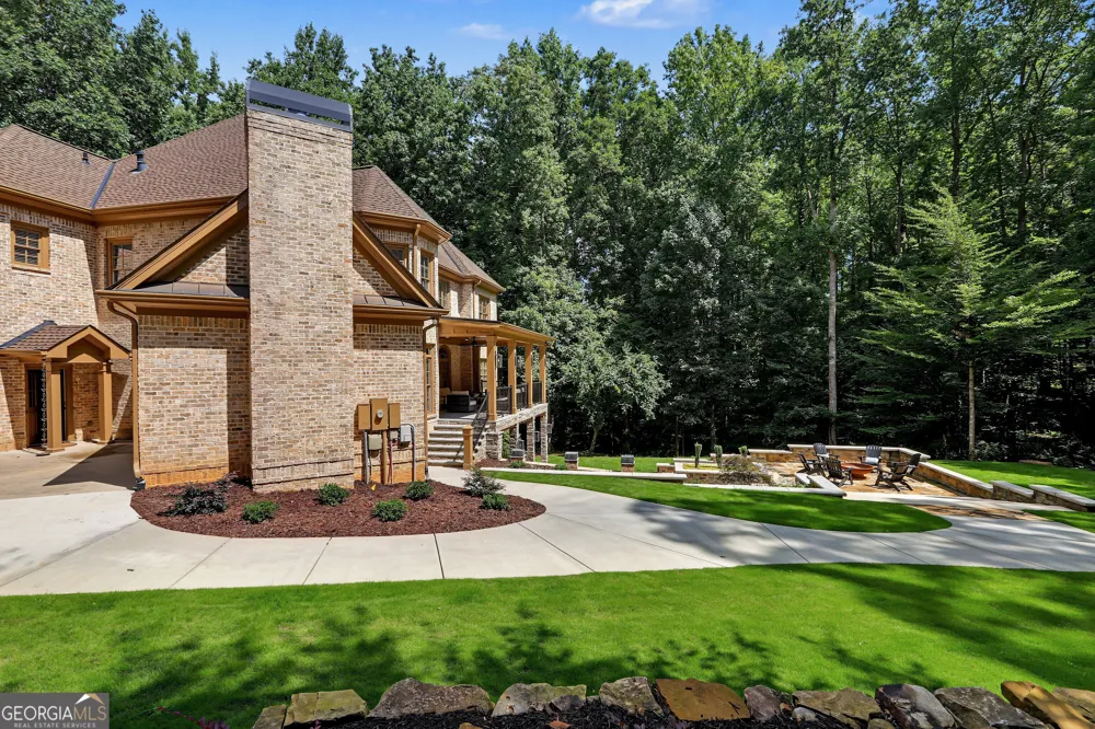 2730 Manor Bridge DR Milton, GA 30004