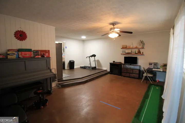 3169 Golden Isle PKWY E Baxley, GA 31513