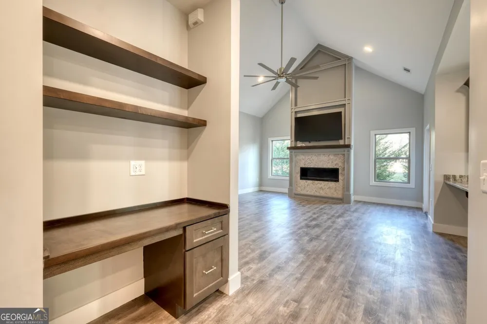 98 Brett WAY Hiawassee, GA 30546