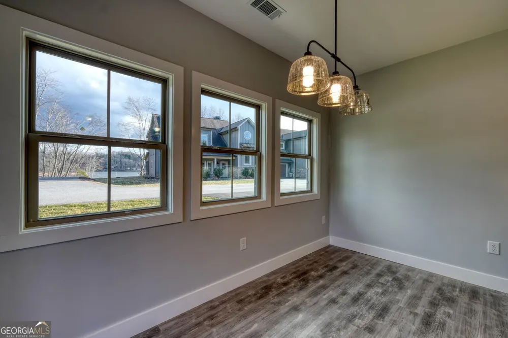 98 Brett WAY Hiawassee, GA 30546